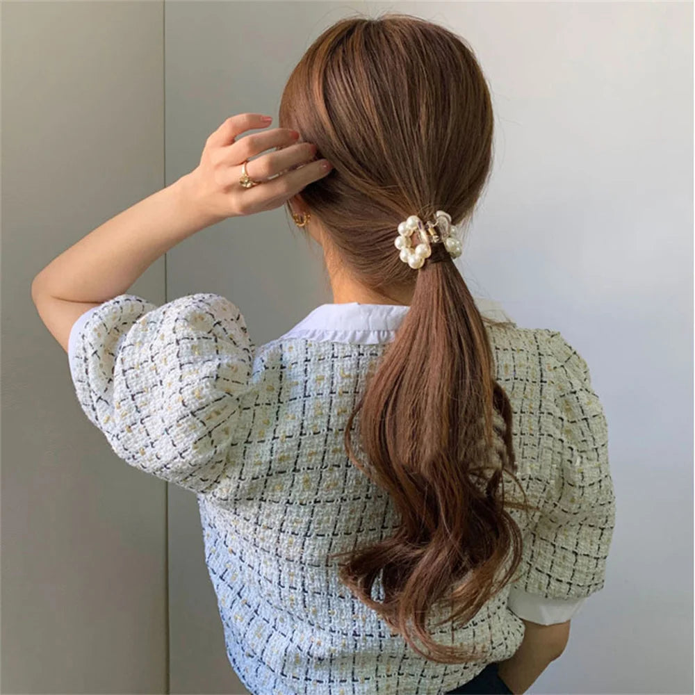 Sweet Mini Pearl Hair Claws Acrylic Round Hairpins Crab Fashion Thin Hair Barrettes Clips For Women Girl Daily Hair Styling Tool