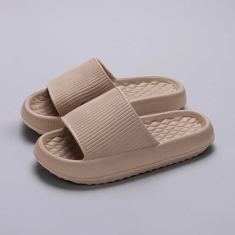 Eva Thick Platform Cloud Slippers Women Soft Sole Pillow Slides 2024 Summer Beach Sandals Woman Non Slip Bathroom Home Shoes