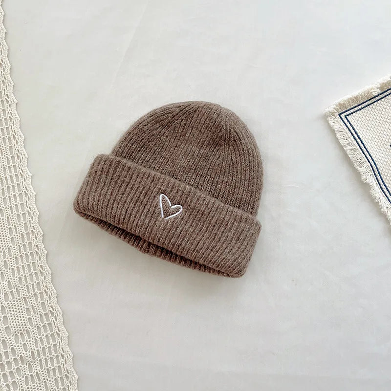 Love Heart Embroidery Baby Knit Hats Winter Children Solid Color Thick Soft Crochet Warm Beanie Cap Kids Korean Outdoor Warm Hat