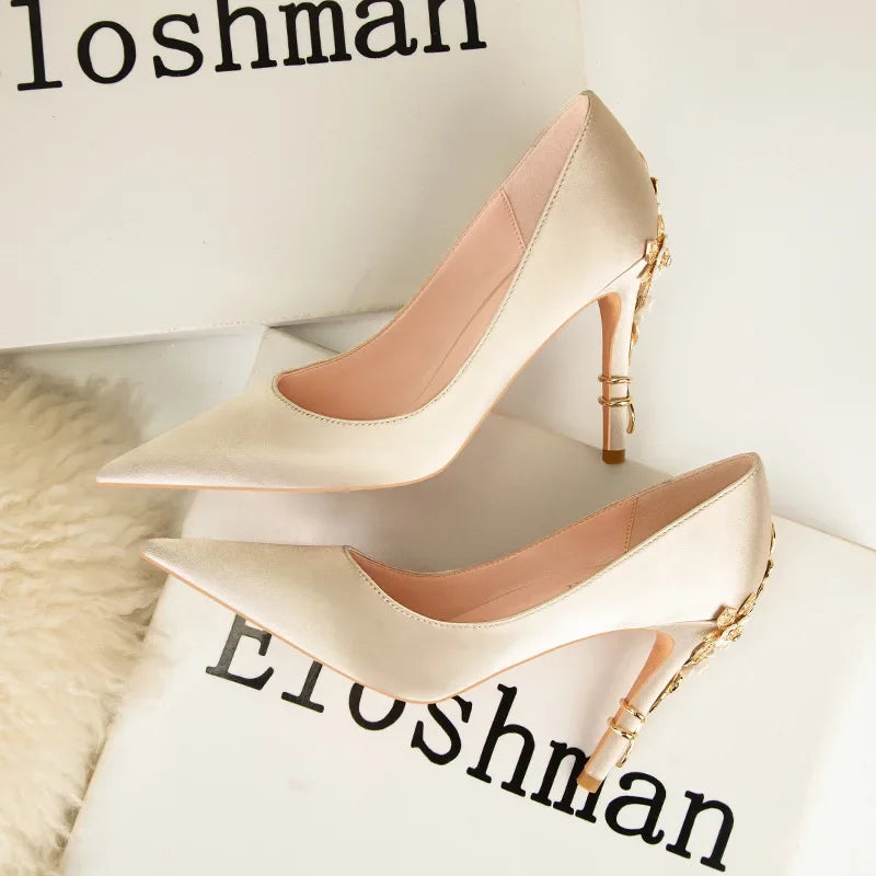 Fashionable light luxury sexy women's shoes,fashionable floral slim heels, high heels, wedding shoes, pointed satin single shoes