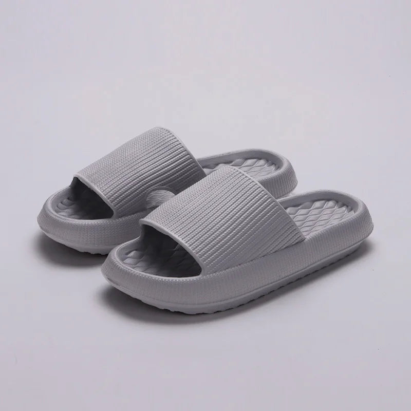 Eva Thick Platform Cloud Slippers Women Soft Sole Pillow Slides 2024 Summer Beach Sandals Woman Non Slip Bathroom Home Shoes