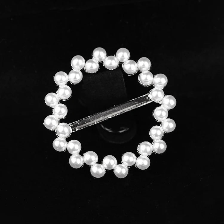 Round Brooches Pearl Rhinestone Brooch Women's Elegant Clothing Shawl Scarf Buckle Pins Jewelry T-shirt Corner Knotted Buckles