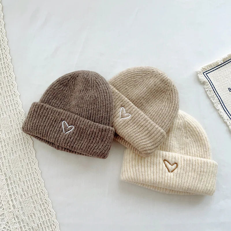 Love Heart Embroidery Baby Knit Hats Winter Children Solid Color Thick Soft Crochet Warm Beanie Cap Kids Korean Outdoor Warm Hat