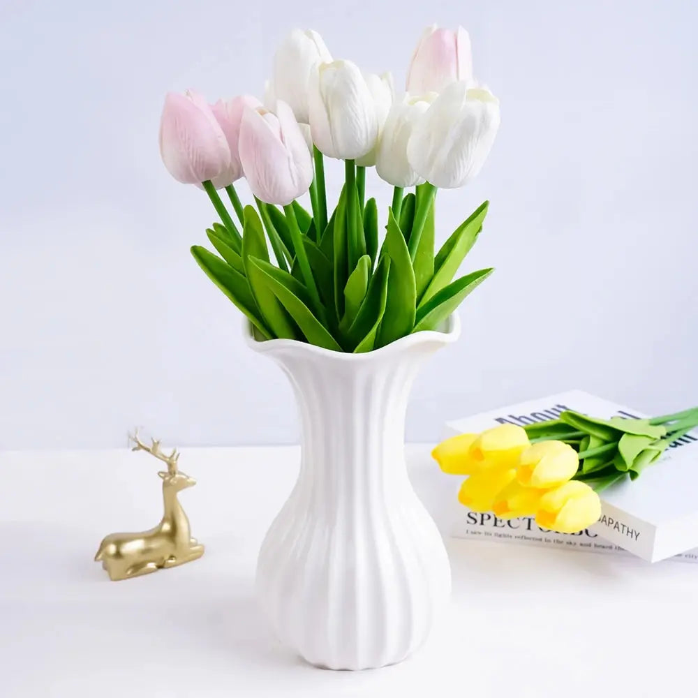 5Pcs Artificial Flowers Tulip Bouquet PE Fake Flowers Wedding Garden Decoration Outdoor Home Garden Bouquet Vase Decor Plants