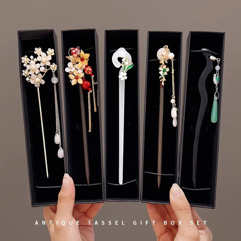 Elegant Chinese Style Hair Accessory Romantic Enameled Flower Tassel Hair Clip Alloy Jewelry Hairpin For Women Fashion Hairpin