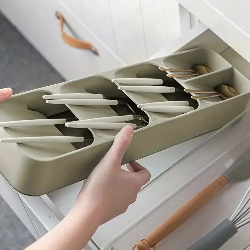 Multi-purpose Cutlery Storage Tray Cutlery Fork Spoon Compartmentalized Organizer Kitchen Drawer Categorized Storage Boxes