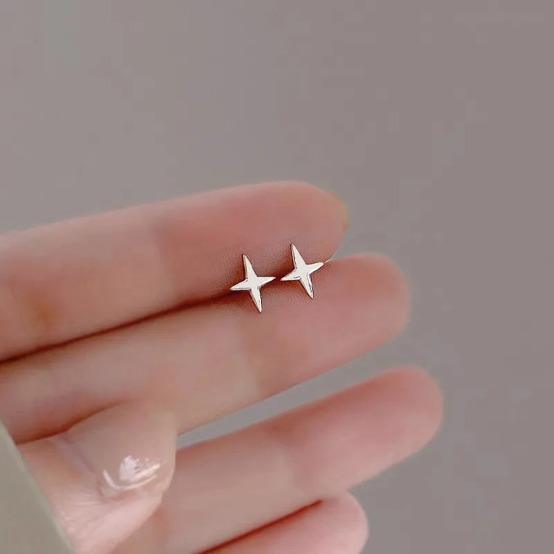 New Heart Stud Earrings for Women Hypoallergenic Daily Wear Minimalist Cute Star Silver Color Ear Girls Pierc Jewelry Gifts