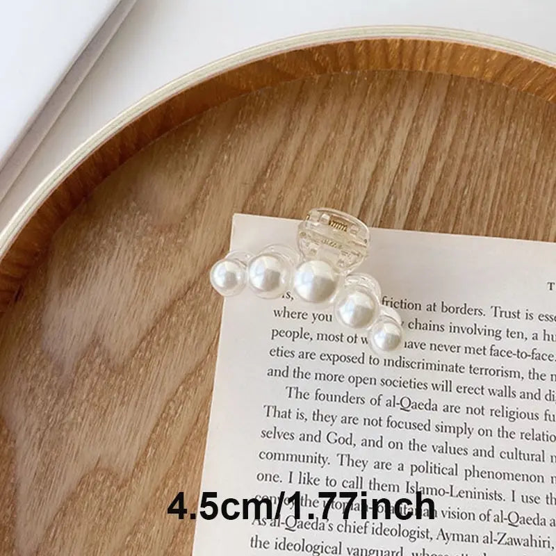 Round Pearl Hair Clips For Women Girls Hair Claw Chic Barrettes White Claw Crab Hairpins Styling Fashion Hair Accessories