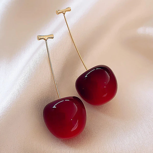 Sweet Red Cherry Earrings for Women Fashion Delicate Fruit Design Drop Dangle Earrings Wedding Party Korean Ear Jewelry Gift