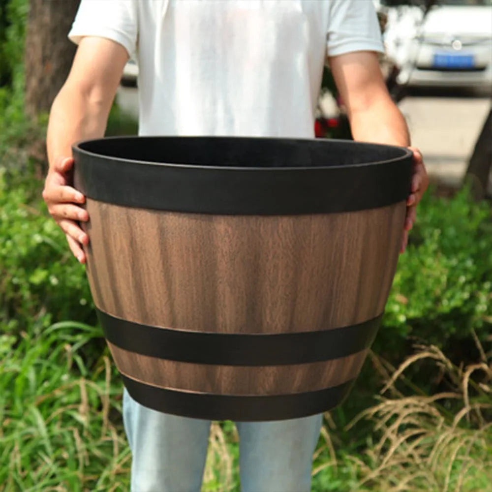 Bucket-liked Flower Pot Large Capacity Retro Planter For Home And Garden