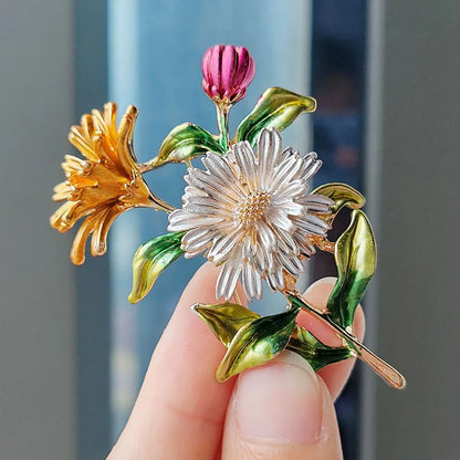 Classic Enamel Daisy Flower Brooches Women's Clothes Dress Lapel Pins Trendy Wedding Bouquet Brooch Ladies Luxury Jewelry Gifts