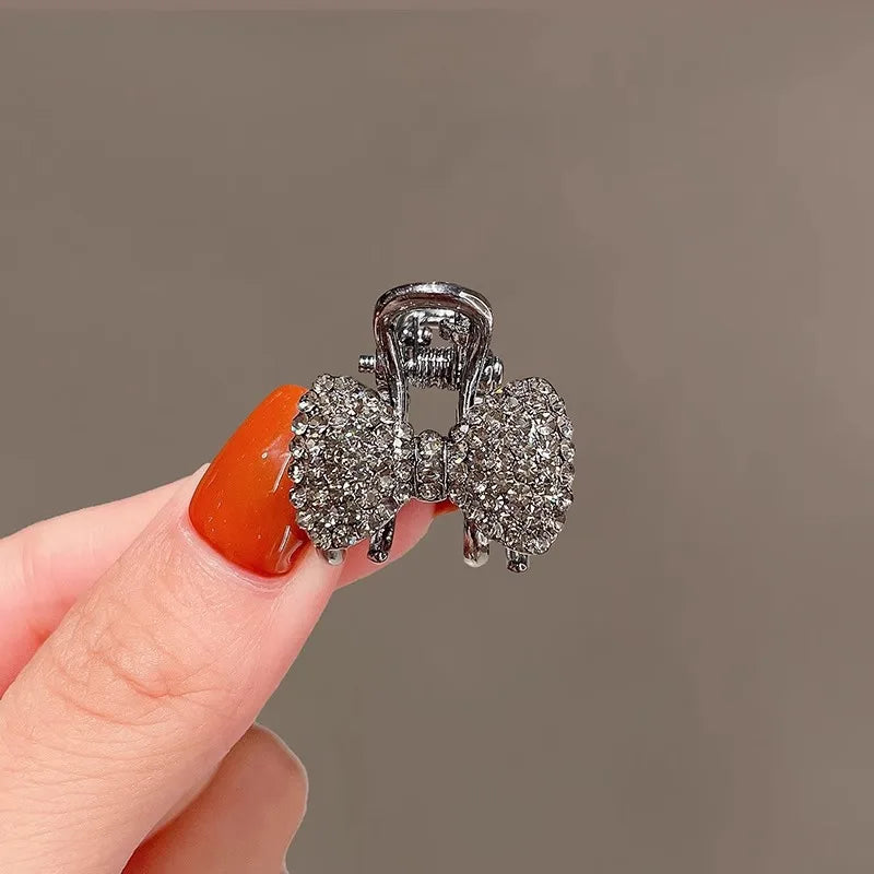 New Korean Style Alloy Rhinestone Black Hair Crab Claw For Ladies Women Headwear Summer Elegant Shining Hairpins Side Barrettes