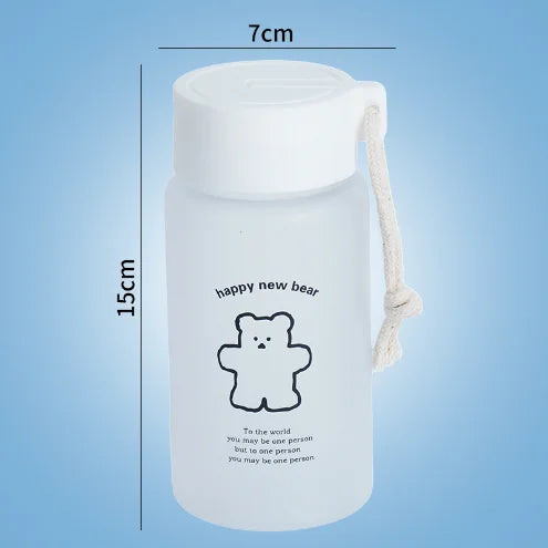 Small Daisy Frosted Plastic Mug, Portable Transparent Travel Tea Cup, Cute BPA-Free Water Bottle for Outdoor Use