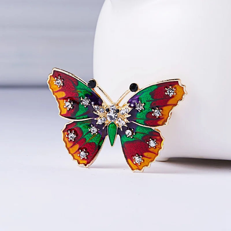 Sweet Rhinestone Pearl Insect Butterfly Brooch Pin for Women Girls Ins Style Trendy Coat Dress Wedding Party Jewelry Decoration