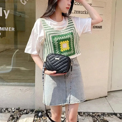 Womens New Fresh And Sweet Horizontal Square Rolling Camera Collar Grid Crossbody Storage One Shoulder Phone Bag