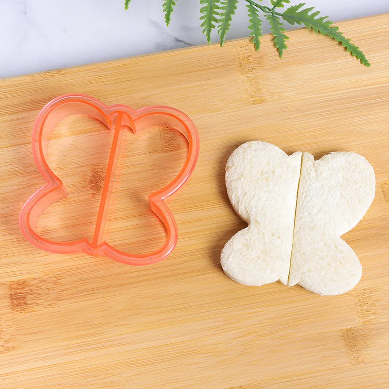 Teddy Bear Sandwich Mold Toast Bread Making Knife Mold Cute Baking Pastry Tool Children's Fun Food Kitchen Accessories