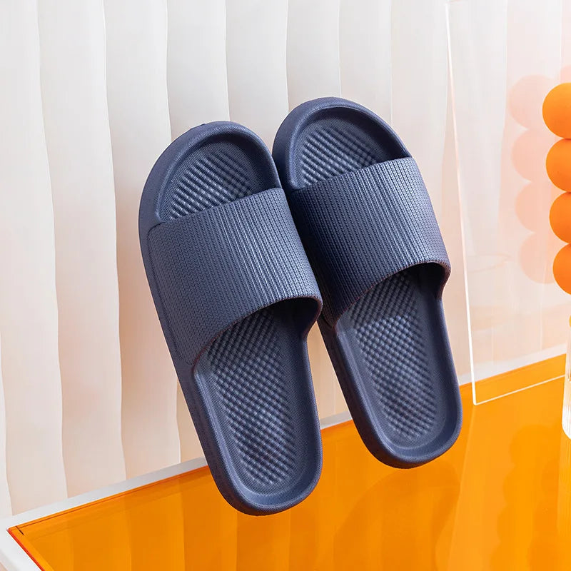 Fashion Men's Women's Slippers EVA Soft Sole Casual Home Light Comfortable Sandals Bathroom Anti-Slip Slippers Beach Flip-Flops