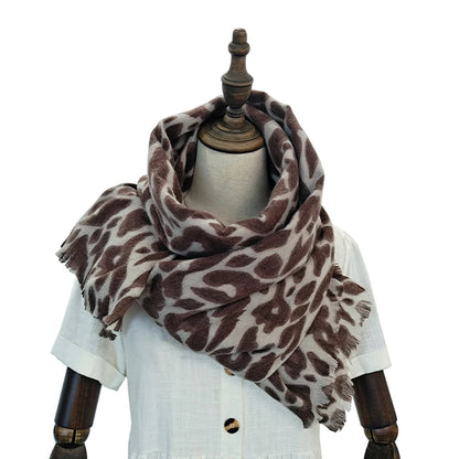 Female Winter Large Size Pashmina Scarf Leopard Print Cashmere Shawl for Women Luxury Designed Stole Thick Pareos Muffler