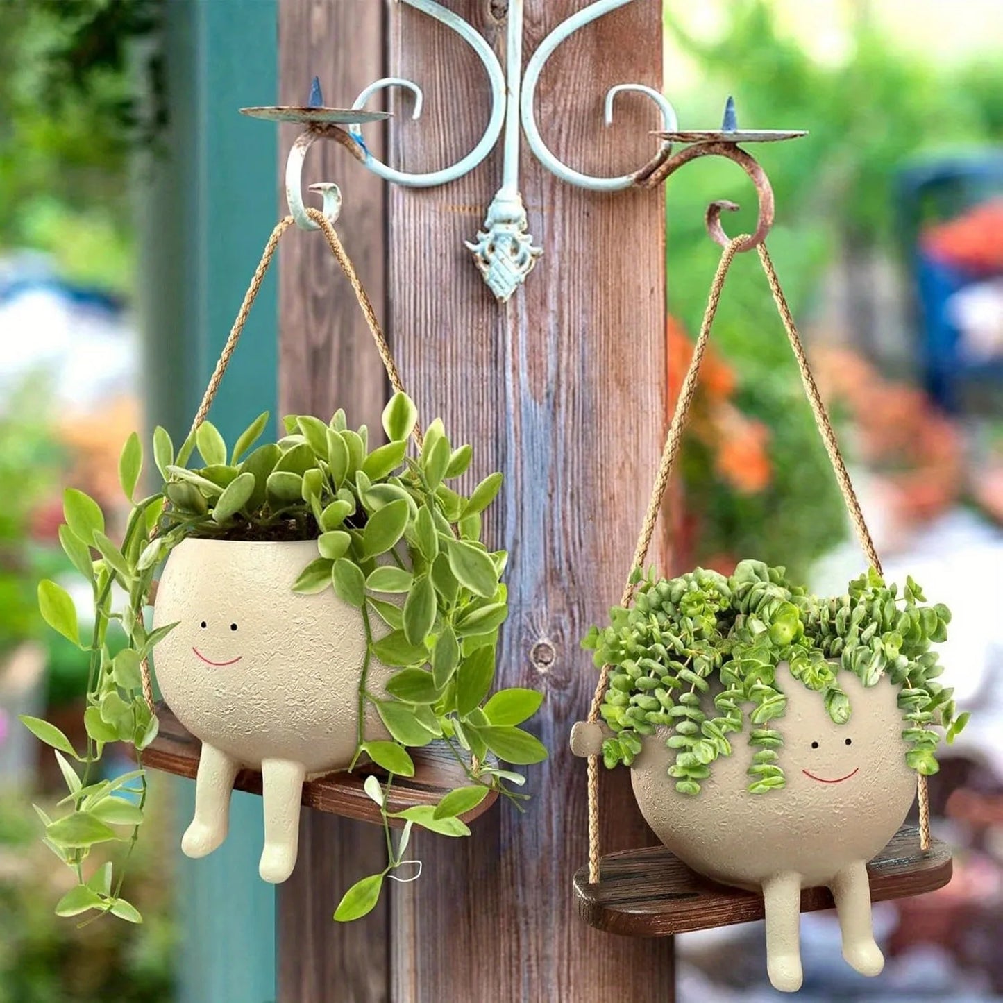 1pc Resin Hanging Planter Pot Rustic Succulent Plant Holder Smiling Face Design With Swing Base Outdoor Garden Indoor Home Decor